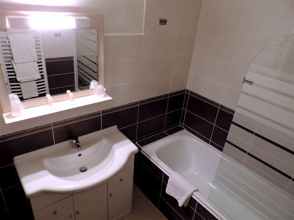 Hotel Amys Voreppe Dış mekan fotoğraf