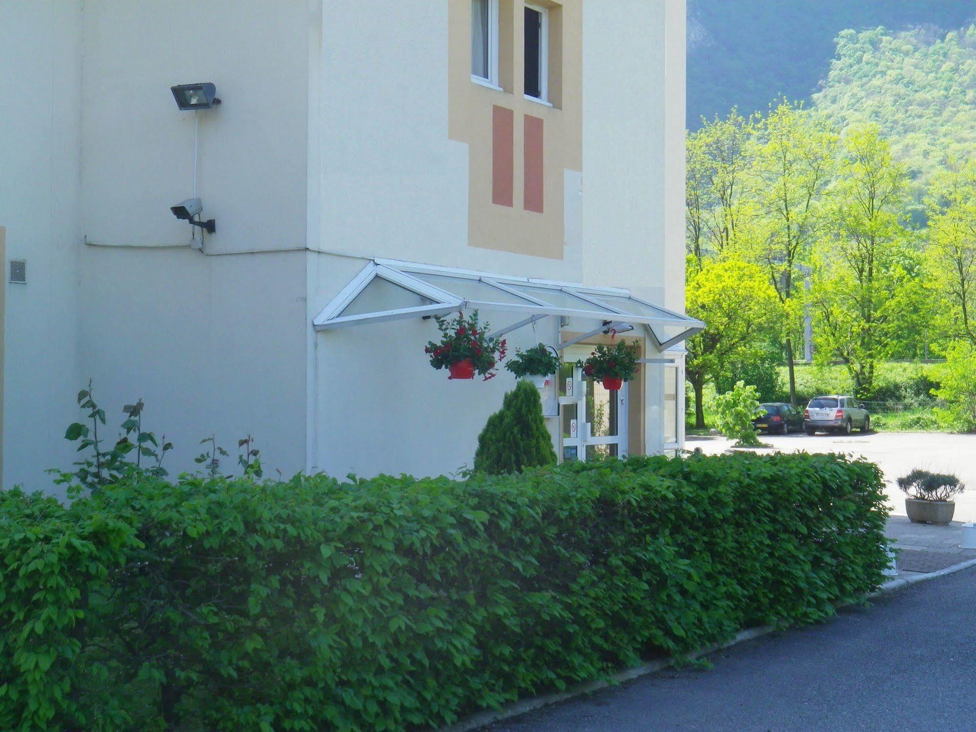 Hotel Amys Voreppe Dış mekan fotoğraf