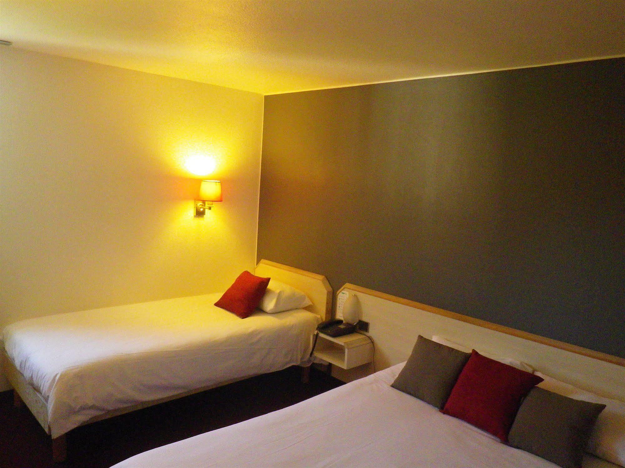 Hotel Amys Voreppe Dış mekan fotoğraf