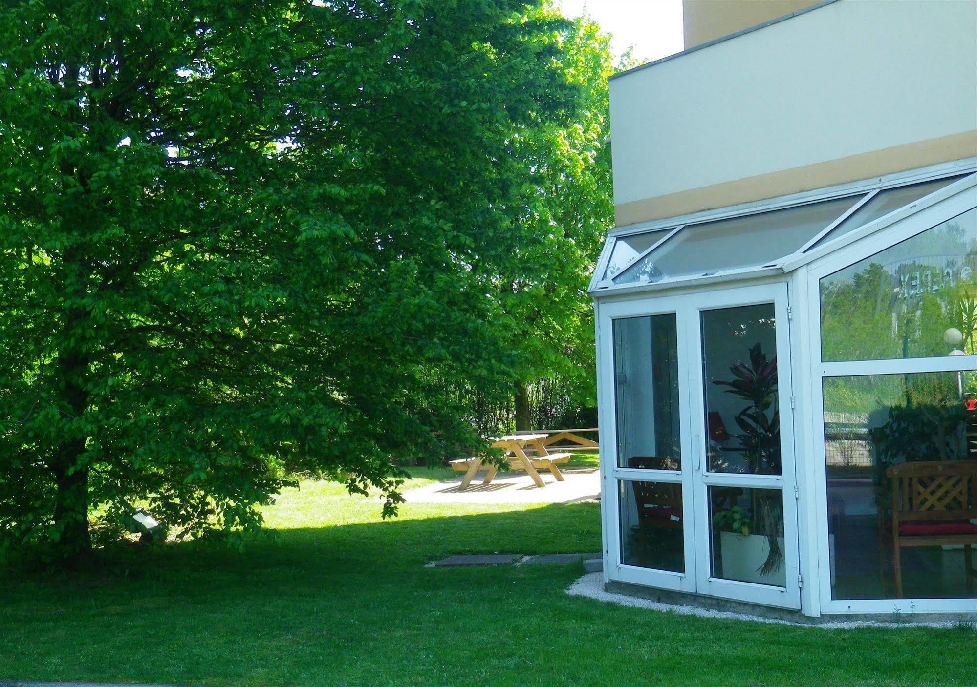 Hotel Amys Voreppe Dış mekan fotoğraf